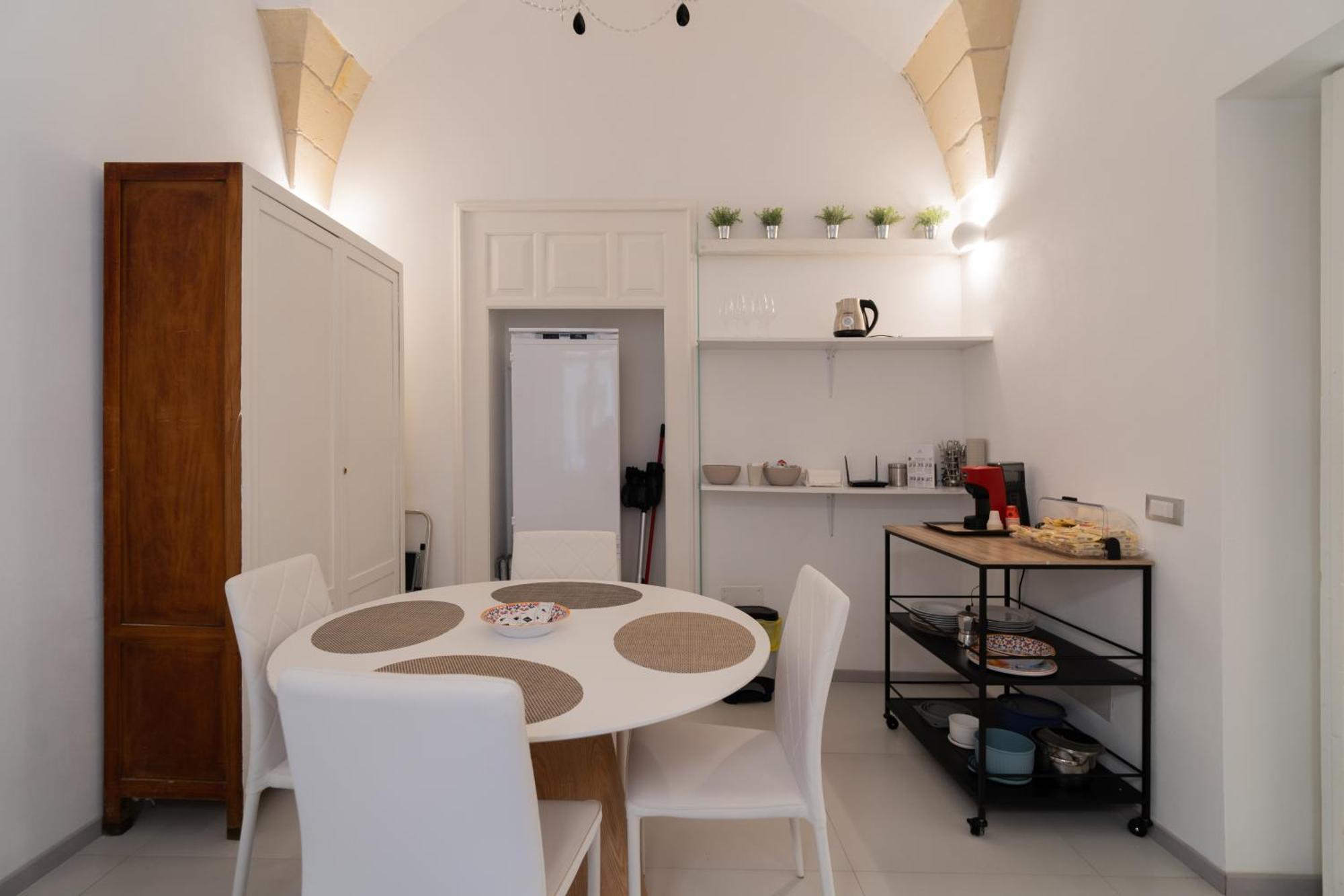 Dimora Barocca Luxury Suites Lecce Exterior photo