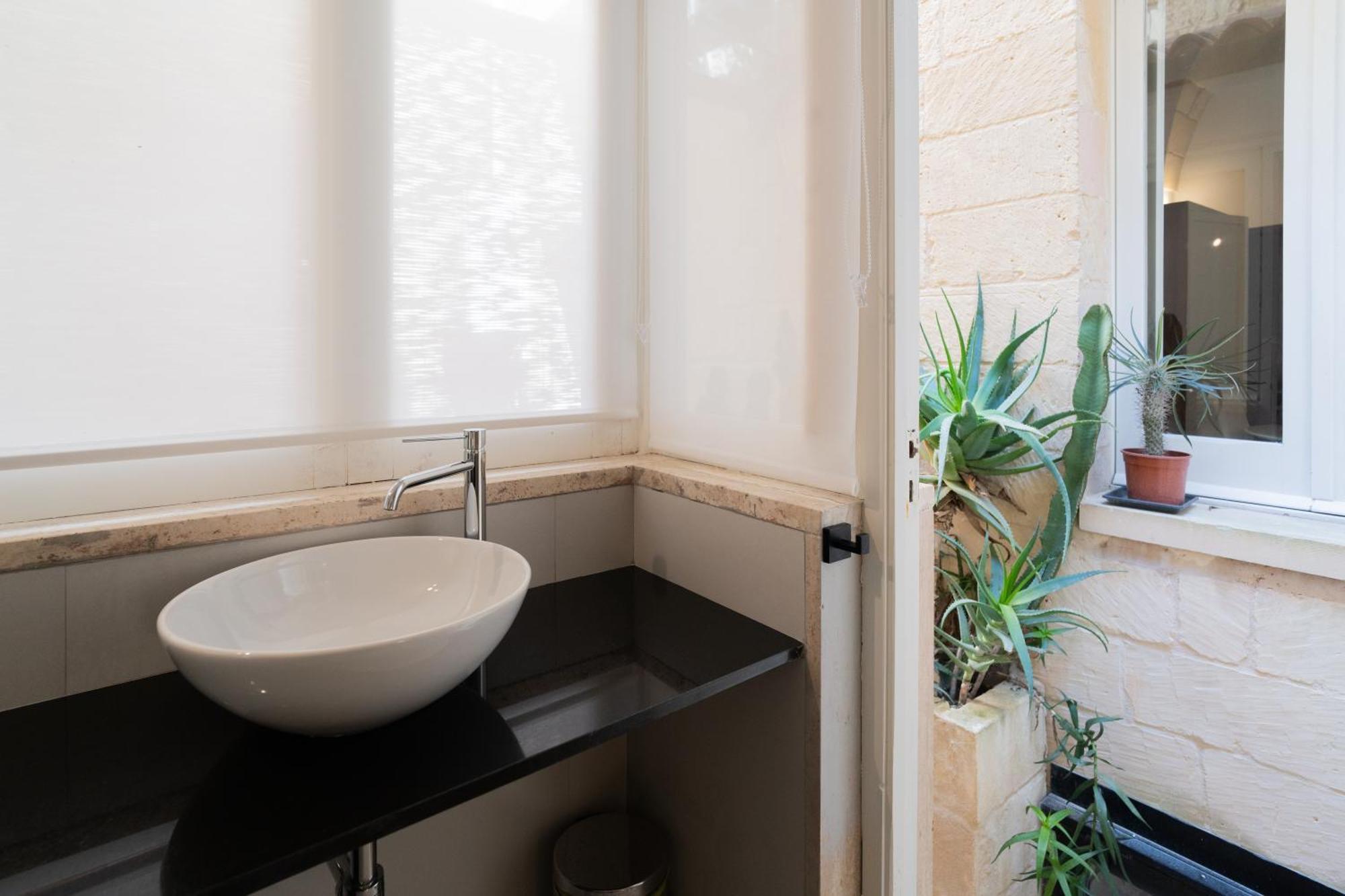Dimora Barocca Luxury Suites Lecce Exterior photo